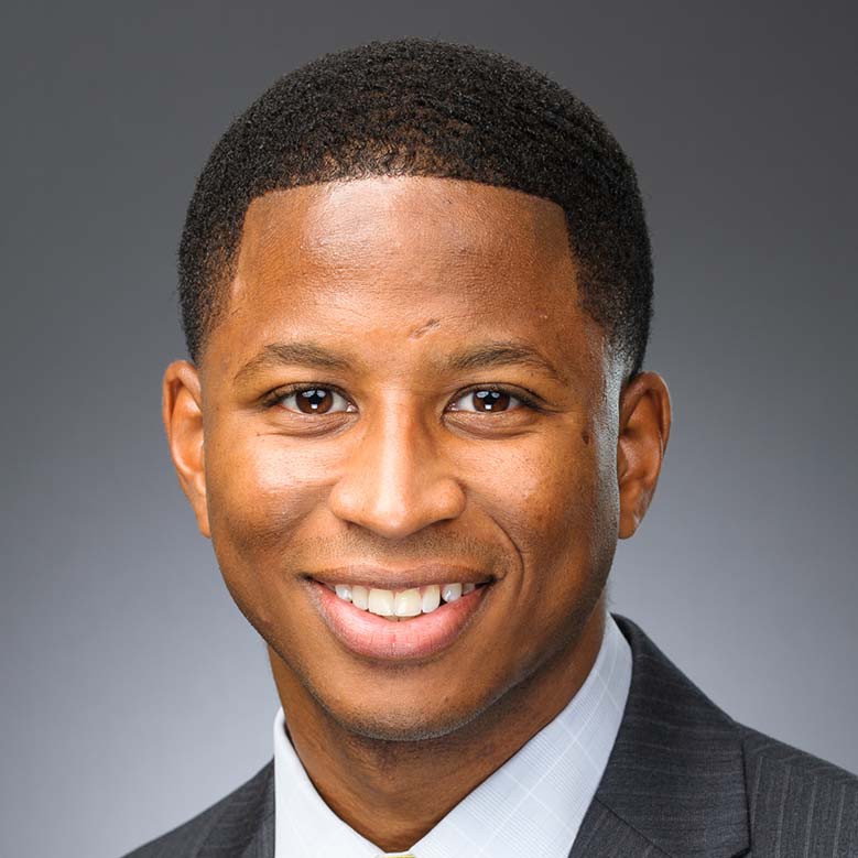 Derwin Sisnett web_sized